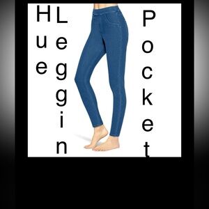Women’s Hue dark leggings size 2xl  blue color new with Tagss